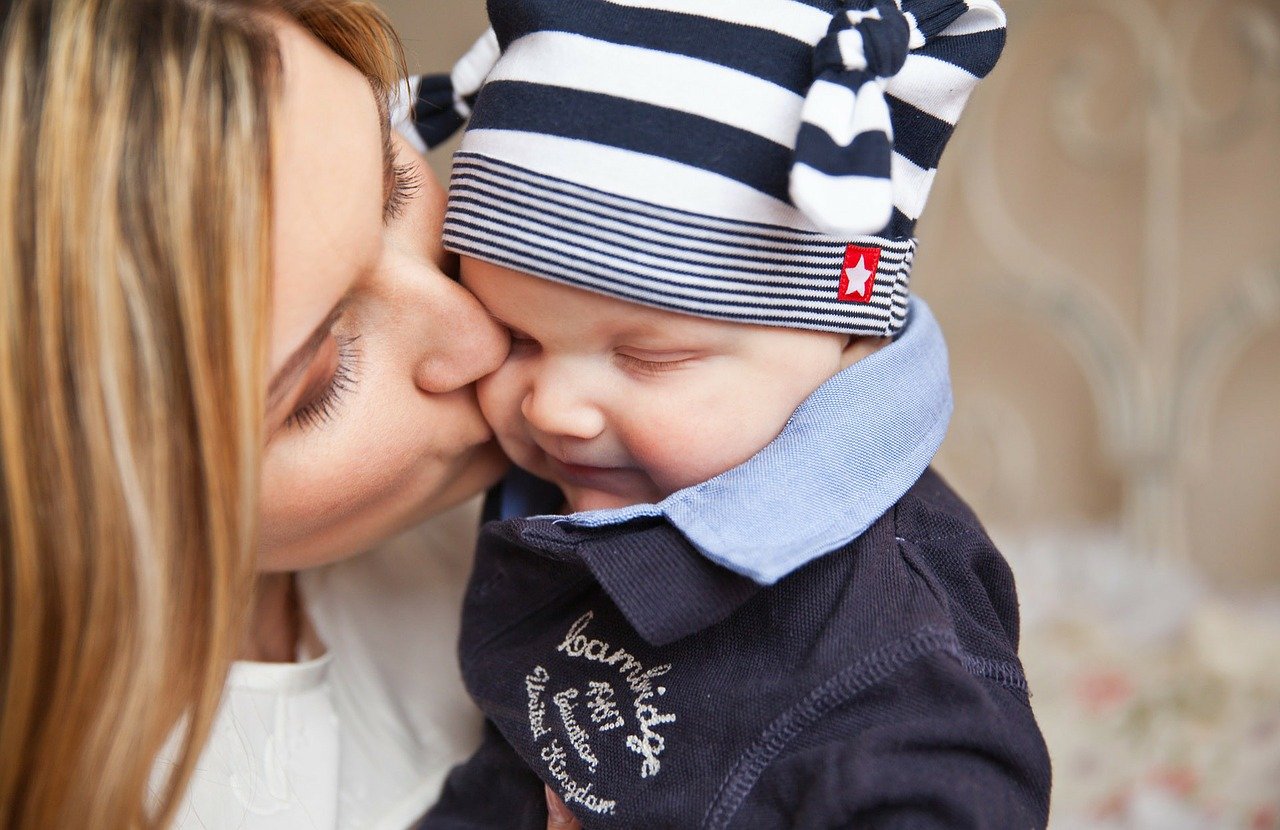 Coping With Mom-Guilt Without Letting It Drain You