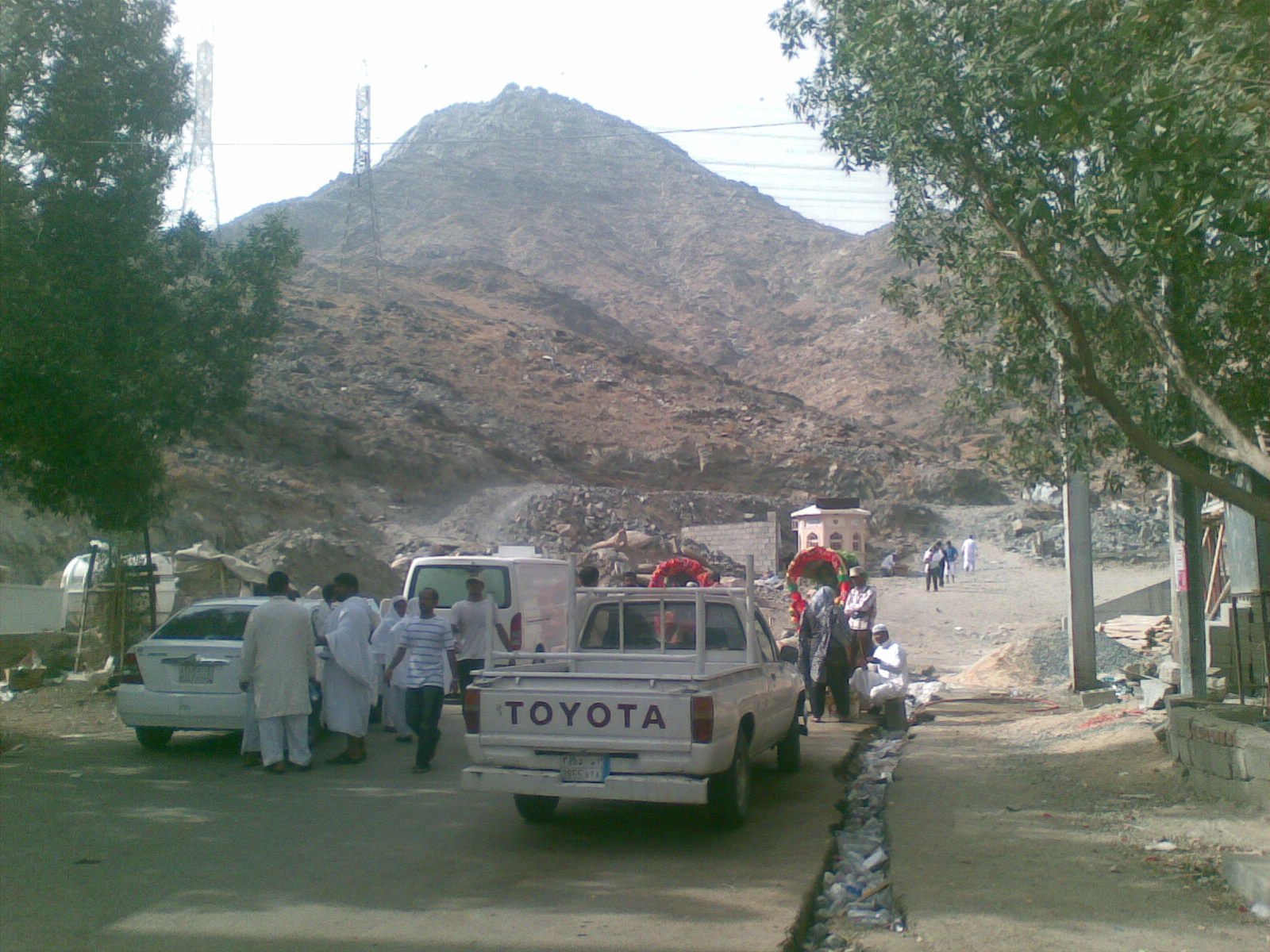 The Hijrah and the Cave of Thawr
